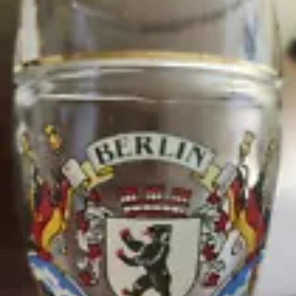 Berlin GERMANY Souvenir Beer Glass Boot Gold Rim 8 inches Tall 0.5 Liters - Picture 11 of 14
